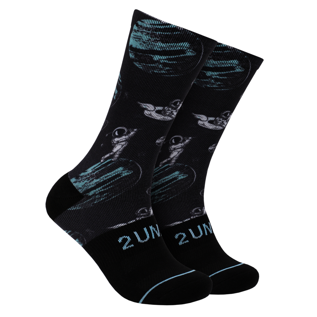 2UNDR Flex Print Socks In Space Golf Black-The Trendy Walrus