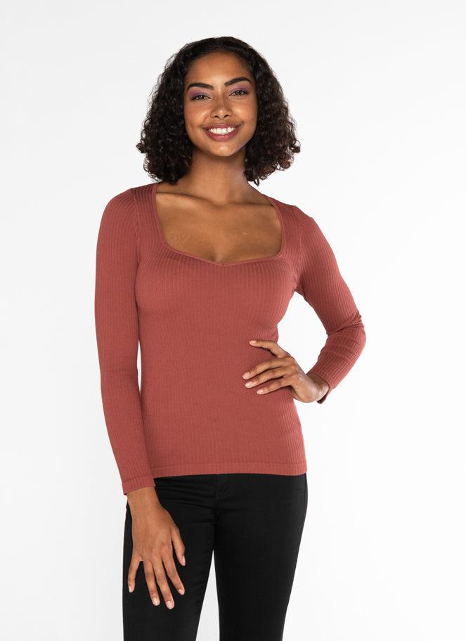 C'est Moi Seemless Ribbed LS Sweatheart Top In Brandy-The Trendy Walrus