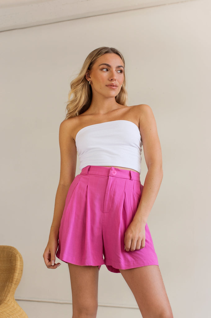 Dailystory Grace Shorts In Fushia-The Trendy Walrus