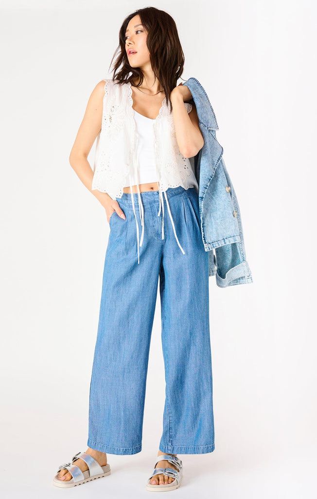 Dex Front Tie Eyelet Top In White-The Trendy Walrus