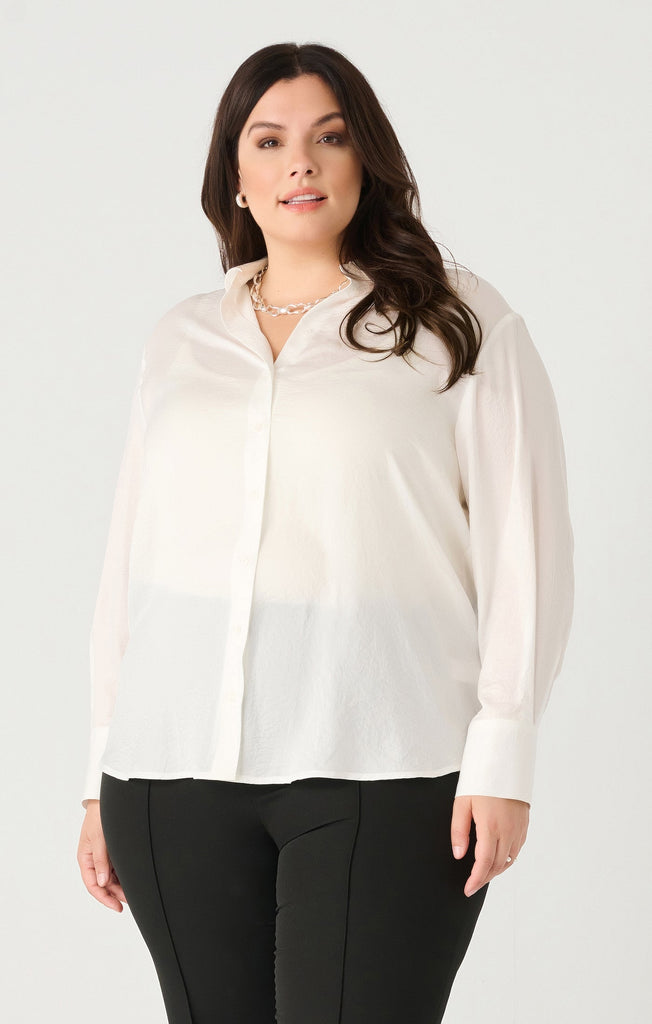 Dex Plus Textured Blouse In White-The Trendy Walrus