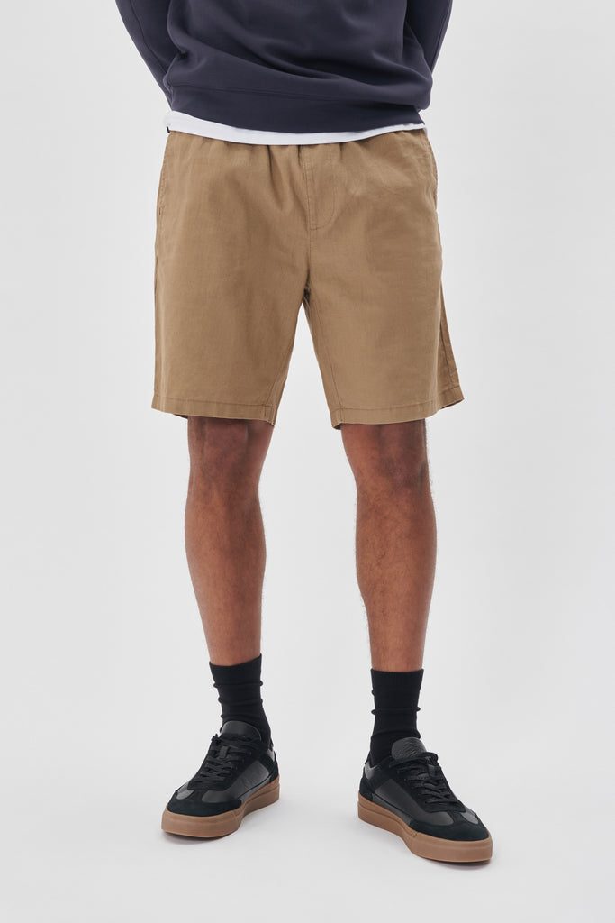 Matinique MAbarton Linen Shorts In Khaki-The Trendy Walrus