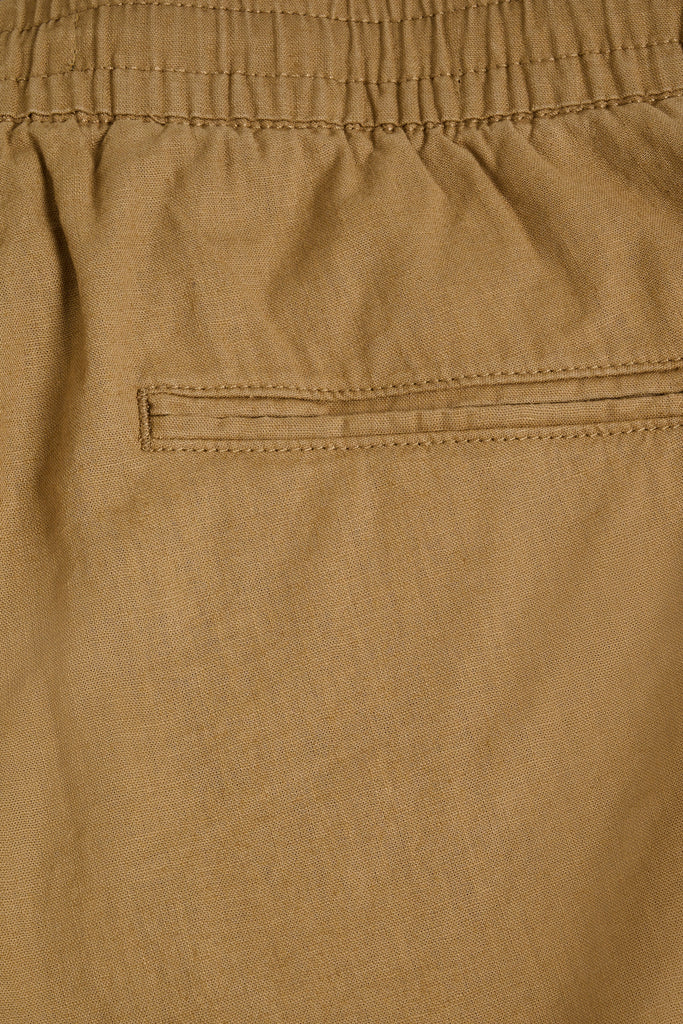 Matinique MAbarton Linen Shorts In Khaki-The Trendy Walrus
