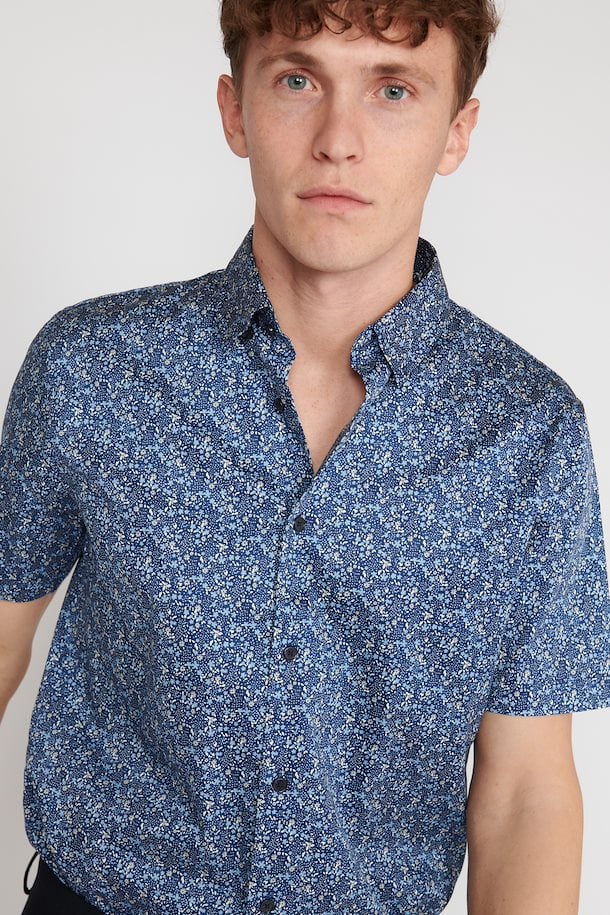 Matinique Matrostol BU Short Sleeve Button Up In Dark Navy-The Trendy Walrus