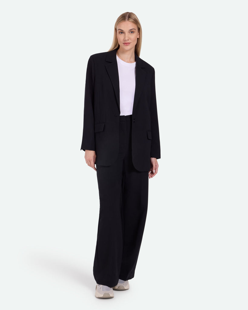 Minimum Novi Blazer In Black-The Trendy Walrus