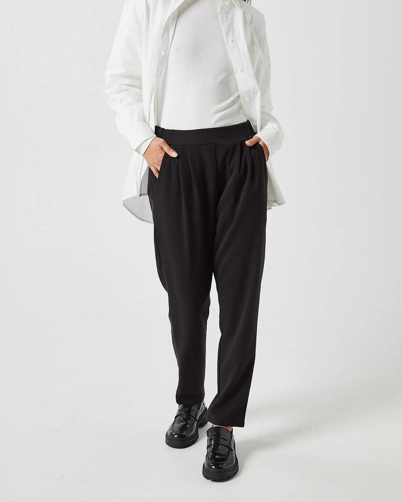 Minimum sofja 2.0 Casual Pants In Black-The Trendy Walrus
