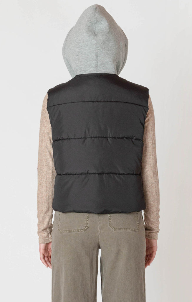 Room 34 Short Puffer Vest In Black-The Trendy Walrus