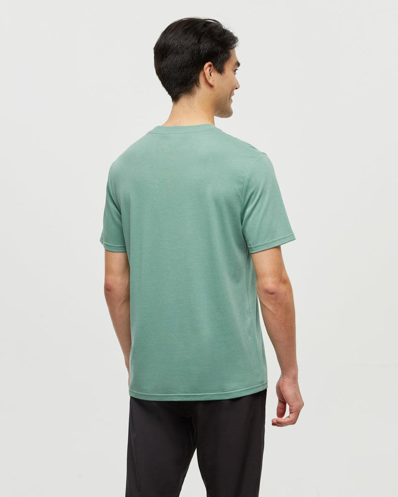 Tentree Boreal Wildlife T-shirt In Jade / Boreal Wolf-The Trendy Walrus