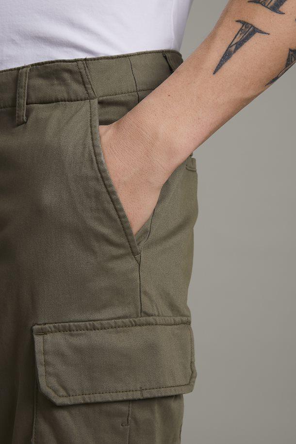 Matinique MAcargo Shorts in Light Army-The Trendy Walrus