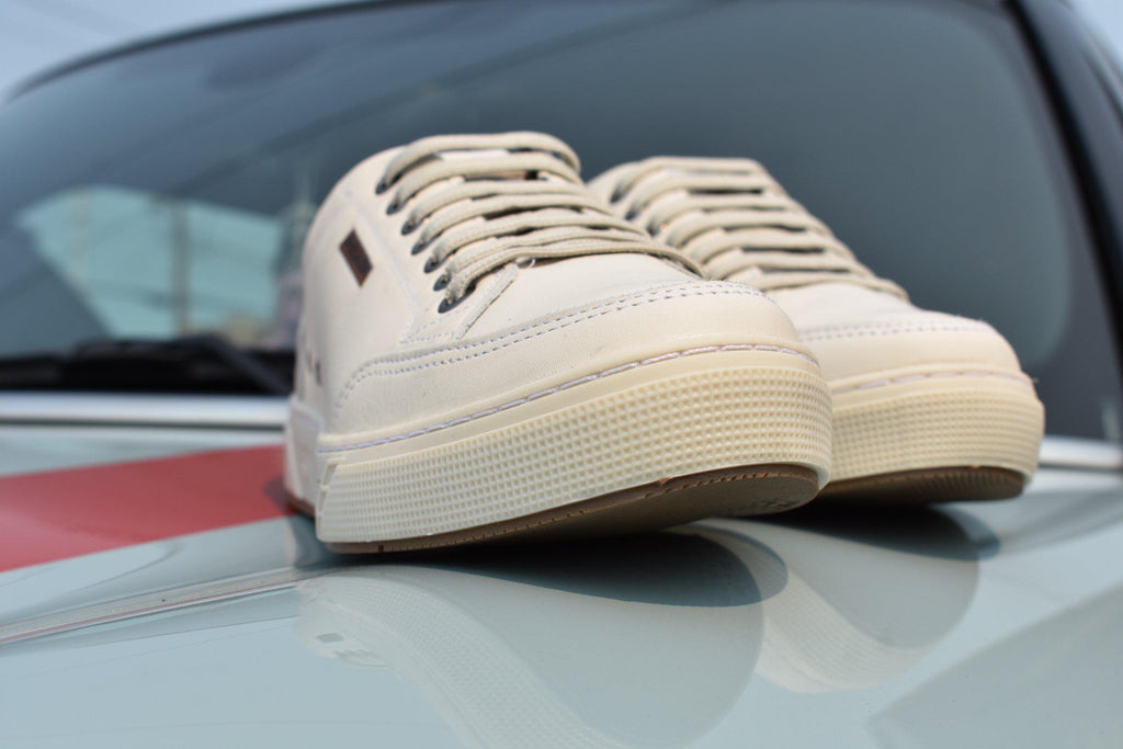 Pegada White Leather Sneakers-The Trendy Walrus